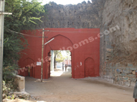 Gadwal Fort entry